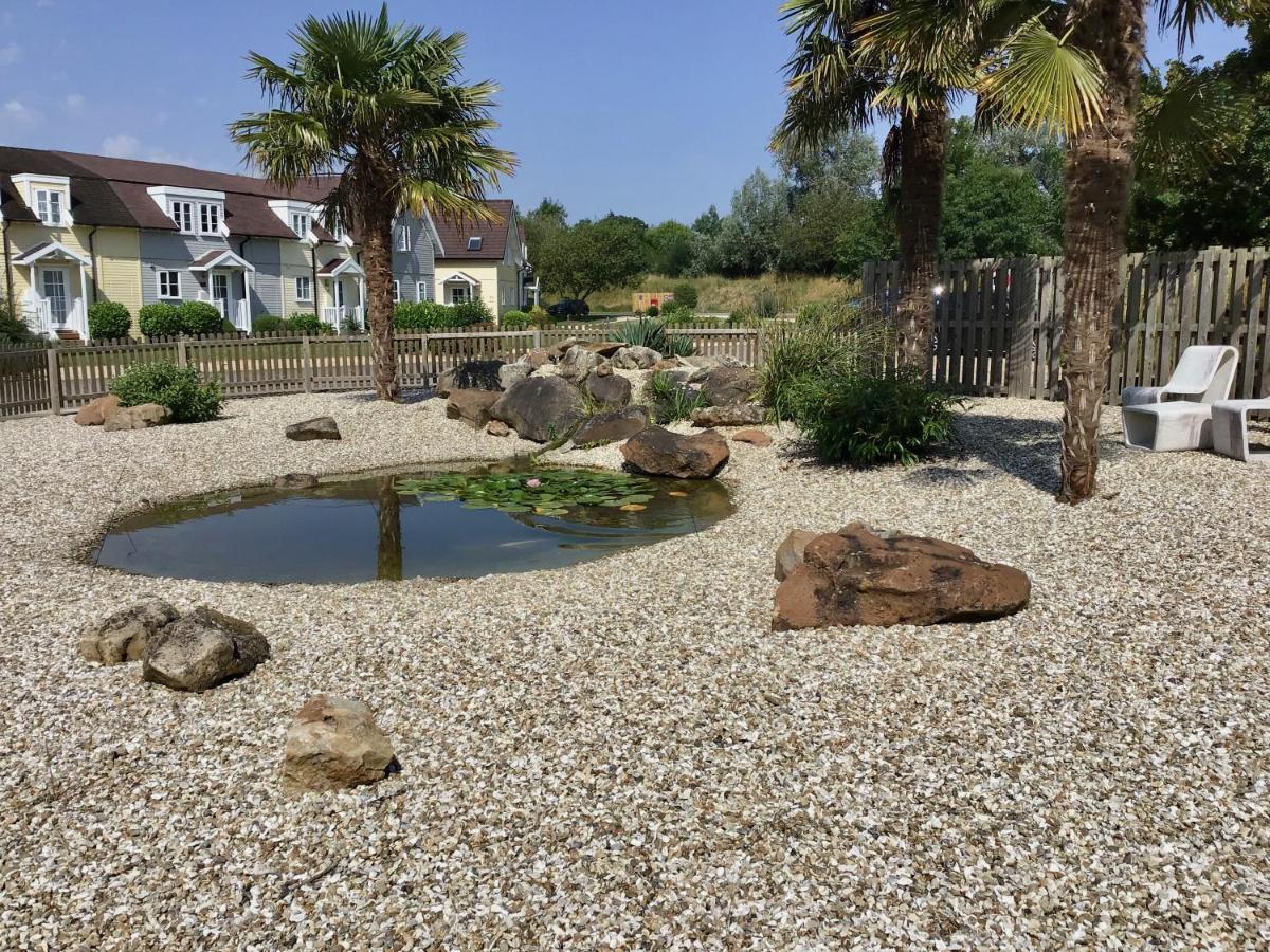 'That One' Our Cotswold Lakeside Lodge Cirencester Luaran gambar